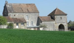 Ferme à Montigny-Lencoup